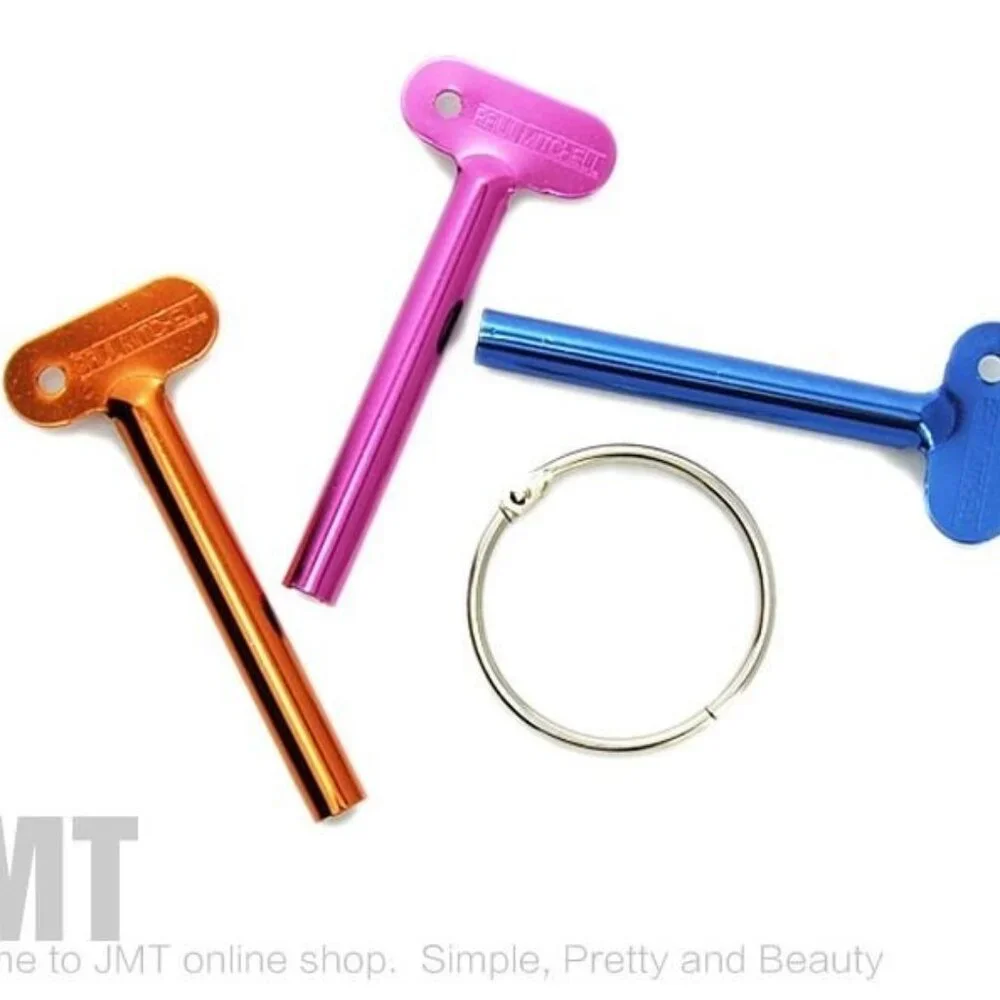 Paul Mitchell Color Tube Key Set – Metal Tube Squeezer – 3 Colors + Key Ring - Picture 1 of 3